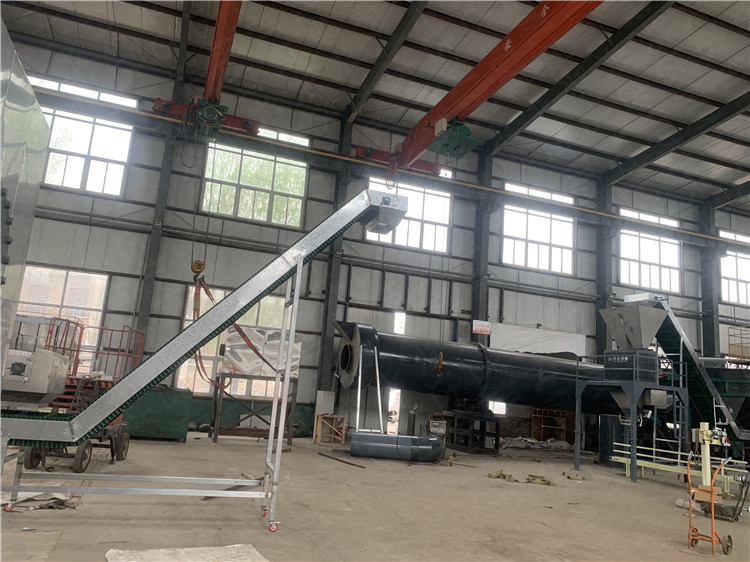 雞糞有機(jī)肥生產(chǎn)顆粒線稱重自動(dòng)包裝機(jī)設(shè)備客戶現(xiàn)場(chǎng)