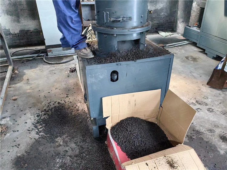 ͑􎧈@־Gl(f)ͷYֺ󣬵ҹ˾CO