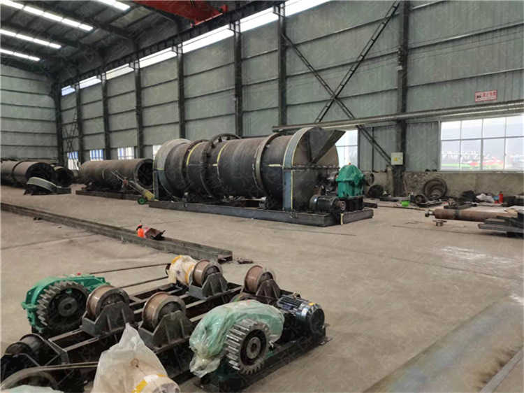 復(fù)混肥顆粒生產(chǎn)線造粒機(jī) 生物肥料加工設(shè)備 雞糞糠醛渣圓球制粒機(jī) 堅(jiān)固耐用