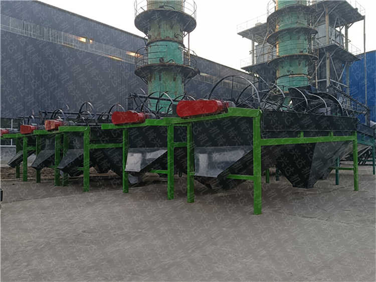 滾筒篩分機(jī) 有機(jī)肥分選篩 產(chǎn)量大堅(jiān)固耐用 興達(dá)有機(jī)肥顆粒設(shè)備